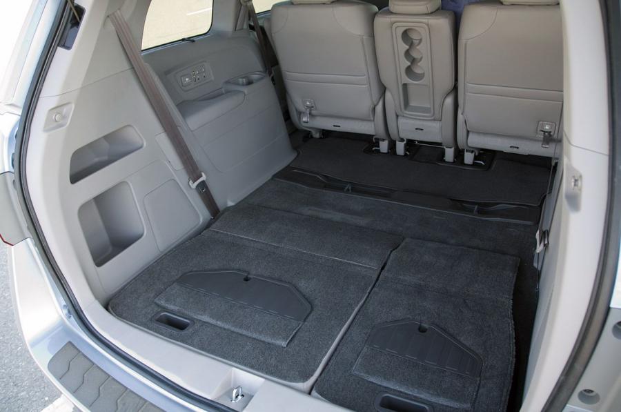 Honda Odyssey 2011 года  (фото 7 из 162)